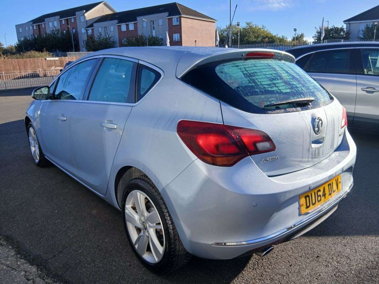A 2014 VAUXHALL ASTRA 1.4T 16v SRi Hatchback 5dr Petrol Manual Euro 5 (140 ps) A 2014 VAUXHALL ASTRA 1.4T 16v SRi Hatchback 5dr Petrol Manual Euro 5 (140 ps)