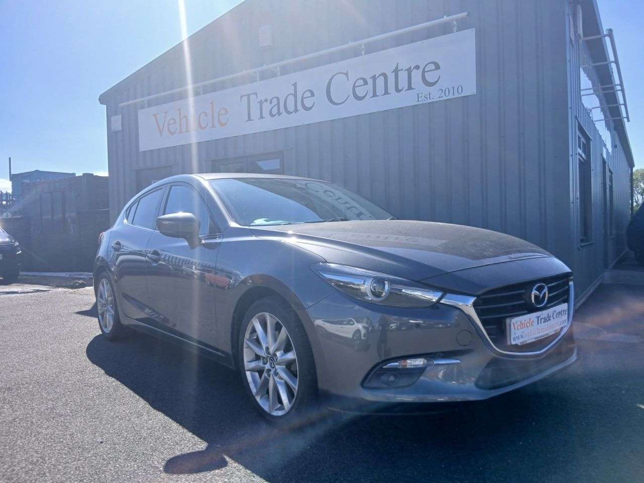 A 2019 MAZDA MAZDA3 2.0 SKYACTIV-G Sport Nav Hatchback 5dr Petrol Manual Euro 6 (s/s) (165 ps) A 2019 MAZDA MAZDA3 2.0 SKYACTIV-G Sport Nav Hatchback 5dr Petrol Manual Euro 6 (s/s) (165 ps)