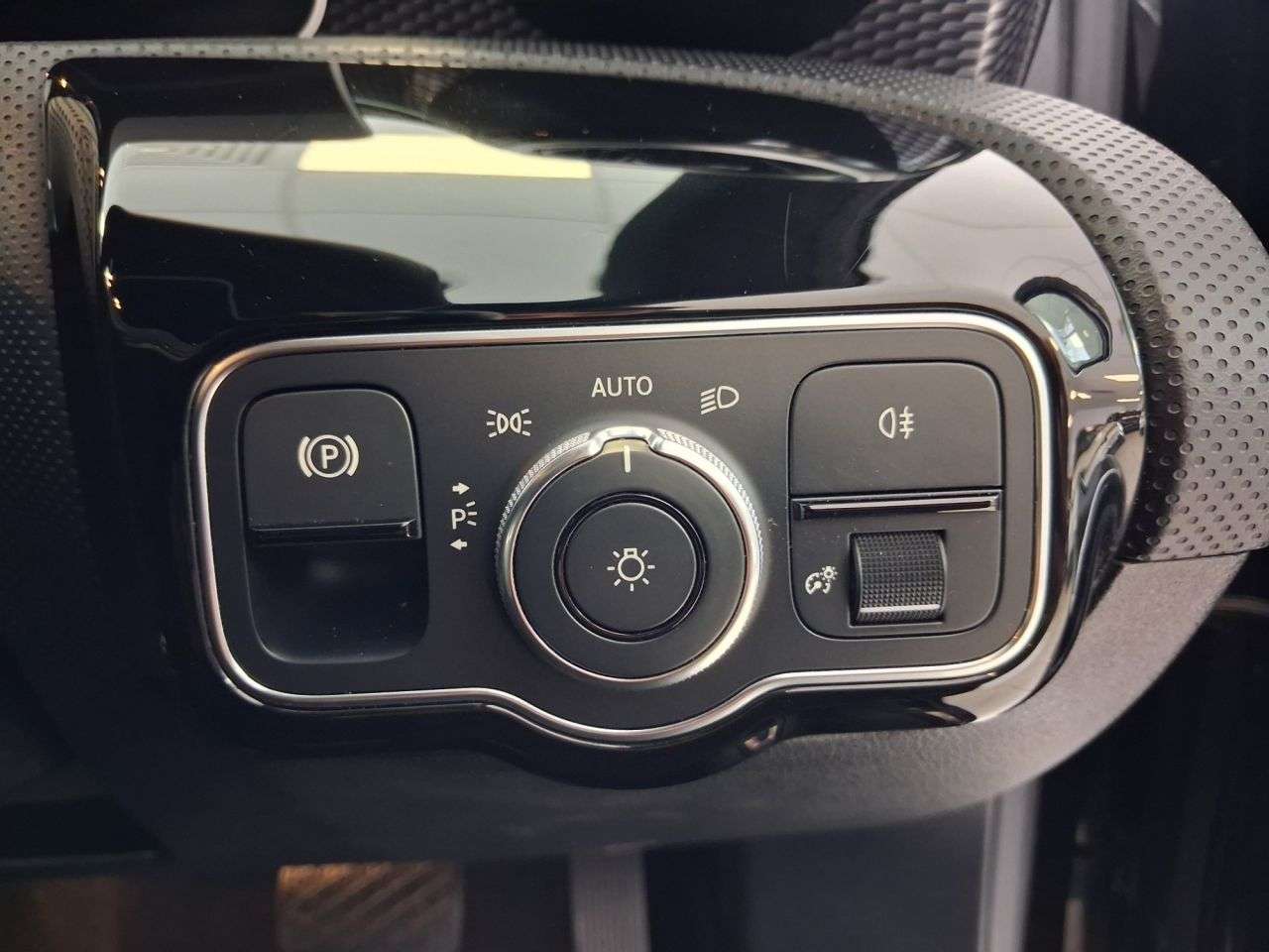 2019 MERCEDES-BENZ A CLASS 2019 MERCEDES-BENZ A CLASS