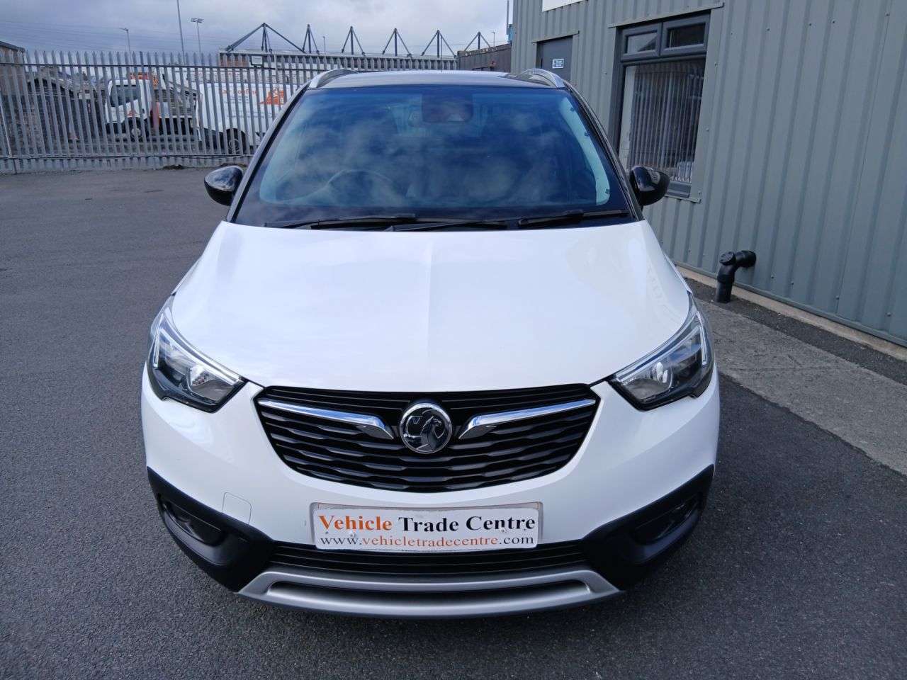 A 2018 VAUXHALL CROSSLAND X 1.2 Turbo GPF Elite SUV 5dr Petrol Manual Euro 6 (s/s) (130 ps) A 2018 VAUXHALL CROSSLAND X 1.2 Turbo GPF Elite SUV 5dr Petrol Manual Euro 6 (s/s) (130 ps)