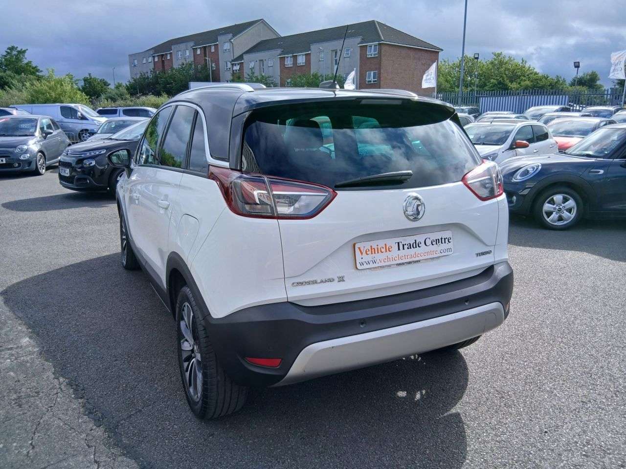 A 2018 VAUXHALL CROSSLAND X 1.2 Turbo GPF Elite SUV 5dr Petrol Manual Euro 6 (s/s) (130 ps) A 2018 VAUXHALL CROSSLAND X 1.2 Turbo GPF Elite SUV 5dr Petrol Manual Euro 6 (s/s) (130 ps)