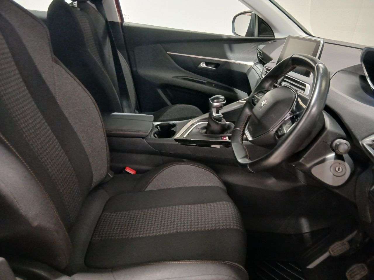 2017 PEUGEOT 3008 2017 PEUGEOT 3008
