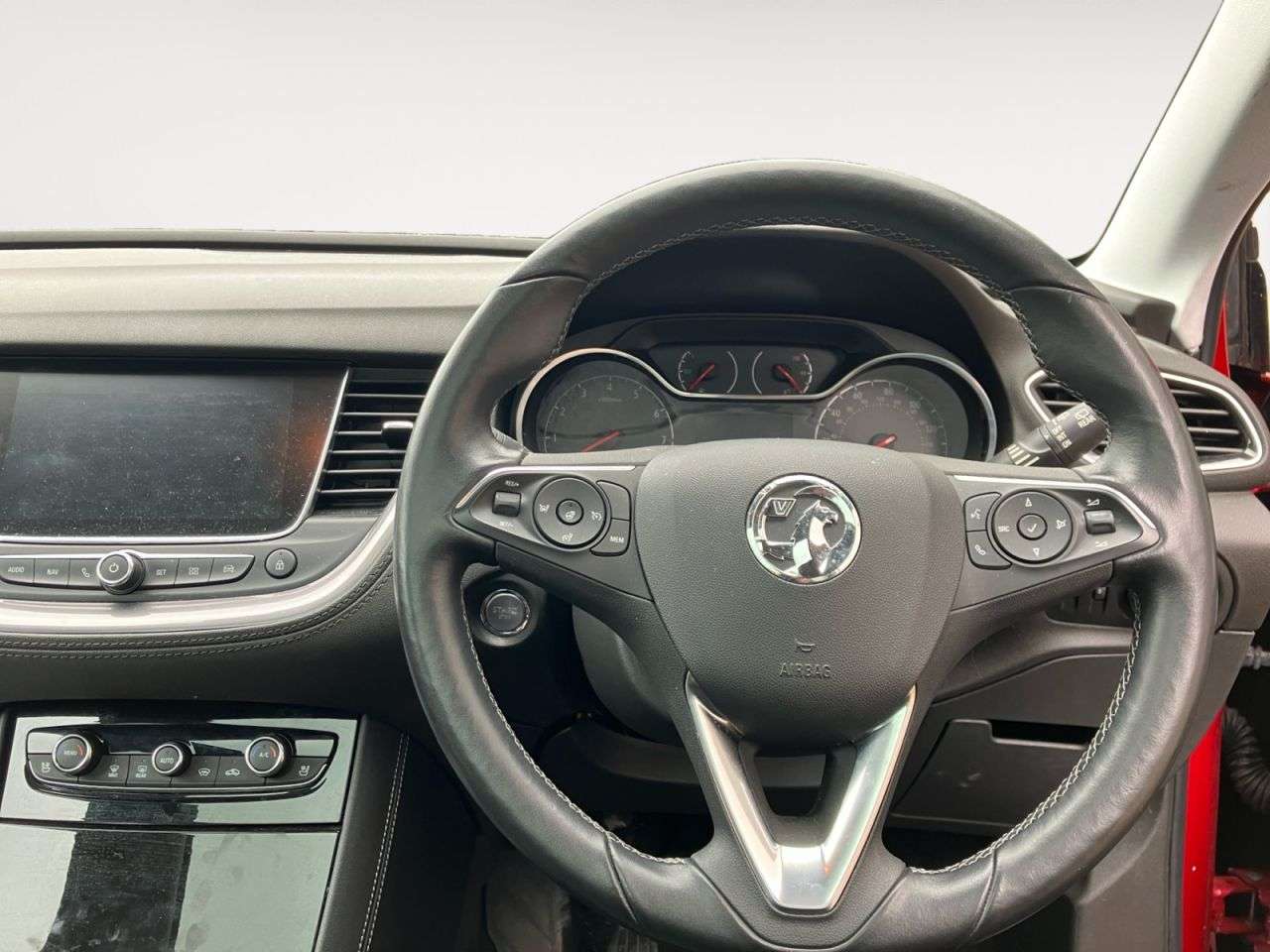 A 2018 VAUXHALL GRANDLAND X 1.2 Turbo Elite Nav SUV 5dr Petrol Manual Euro 6 (s/s) (130 ps) A 2018 VAUXHALL GRANDLAND X 1.2 Turbo Elite Nav SUV 5dr Petrol Manual Euro 6 (s/s) (130 ps)