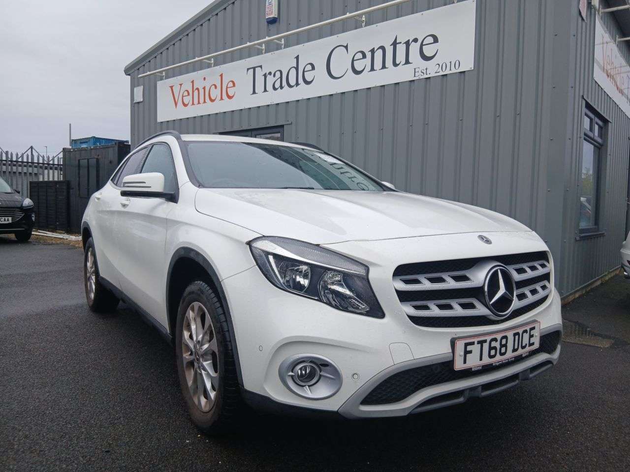 A 2018 MERCEDES-BENZ GLA 1.6 GLA200 SE (Executive) SUV 5dr Petrol Manual Euro 6 (s/s) (156 ps) A 2018 MERCEDES-BENZ GLA 1.6 GLA200 SE (Executive) SUV 5dr Petrol Manual Euro 6 (s/s) (156 ps)