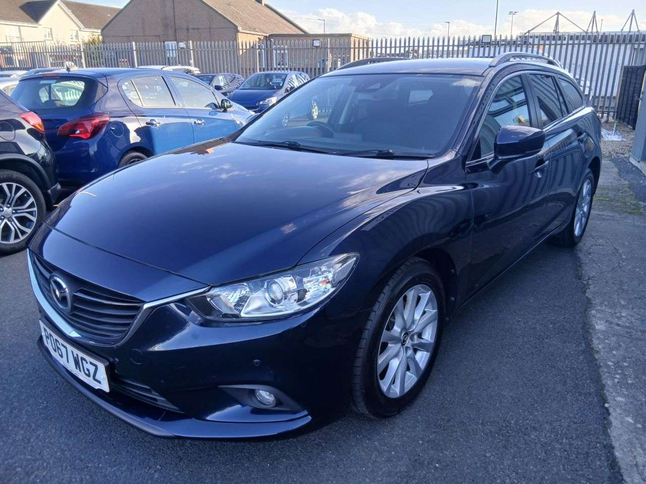 A 2017 MAZDA MAZDA6 2.0 SKYACTIV-G SE-L Tourer 5dr Petrol Manual Euro 6 (s/s) (145 ps) A 2017 MAZDA MAZDA6 2.0 SKYACTIV-G SE-L Tourer 5dr Petrol Manual Euro 6 (s/s) (145 ps)