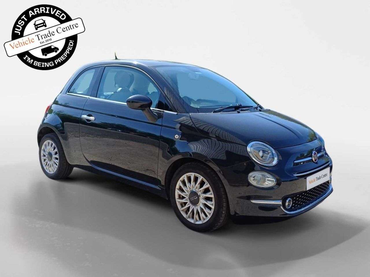A 2018 FIAT 500 1.2 Lounge Hatchback 3dr Petrol Manual Euro 6 (s/s) (69 bhp) A 2018 FIAT 500 1.2 Lounge Hatchback 3dr Petrol Manual Euro 6 (s/s) (69 bhp)
