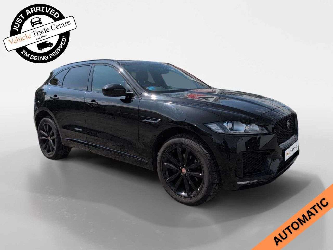 A 2019 JAGUAR F-PACE 2.0 D180 Chequered Flag SUV 5dr Diesel Auto AWD Euro 6 (s/s) (180 ps) A 2019 JAGUAR F-PACE 2.0 D180 Chequered Flag SUV 5dr Diesel Auto AWD Euro 6 (s/s) (180 ps)