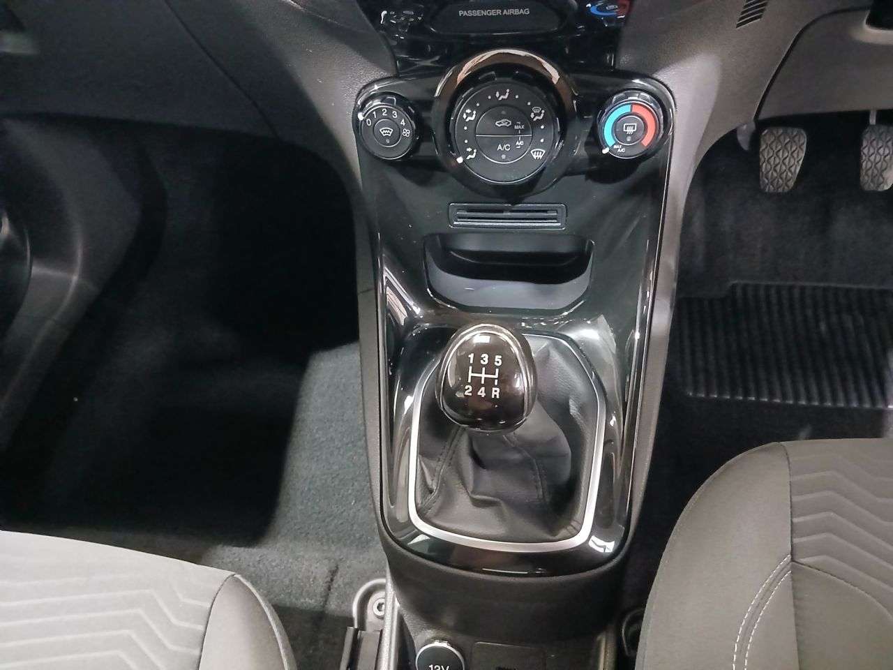 2017 FORD FIESTA 2017 FORD FIESTA