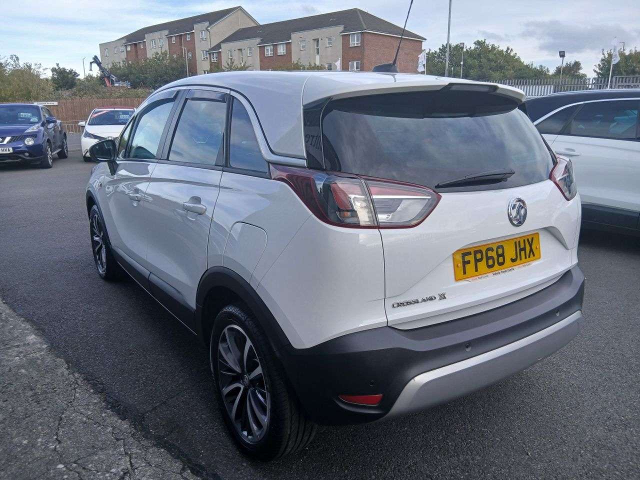 A 2019 VAUXHALL CROSSLAND X 1.2 Elite Nav SUV 5dr Petrol Manual Euro 6 (83 ps) A 2019 VAUXHALL CROSSLAND X 1.2 Elite Nav SUV 5dr Petrol Manual Euro 6 (83 ps)