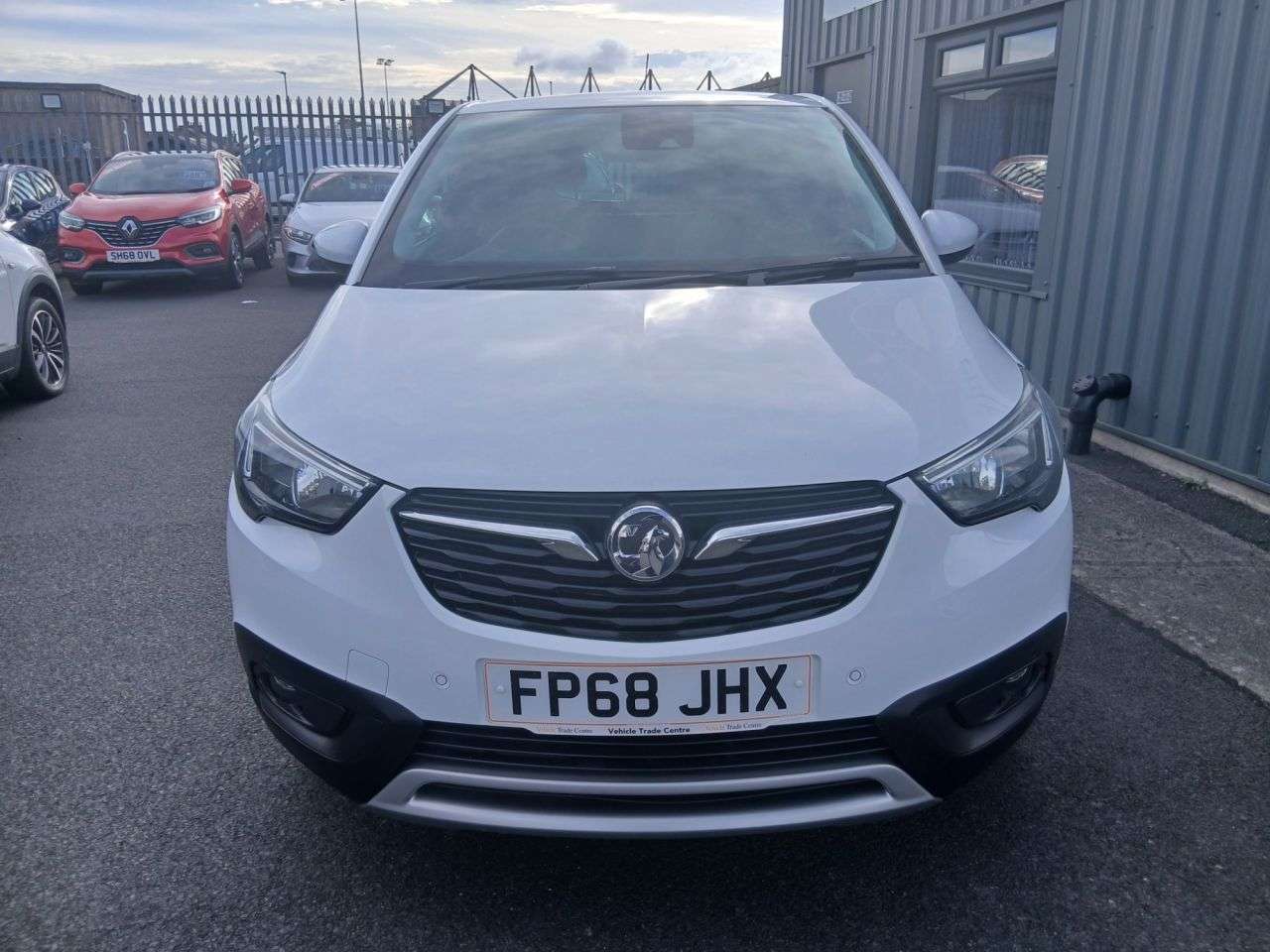 A 2019 VAUXHALL CROSSLAND X 1.2 Elite Nav SUV 5dr Petrol Manual Euro 6 (83 ps) A 2019 VAUXHALL CROSSLAND X 1.2 Elite Nav SUV 5dr Petrol Manual Euro 6 (83 ps)