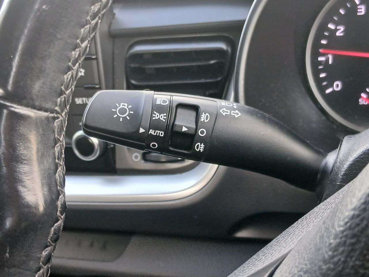 2018 KIA STONIC 2018 KIA STONIC
