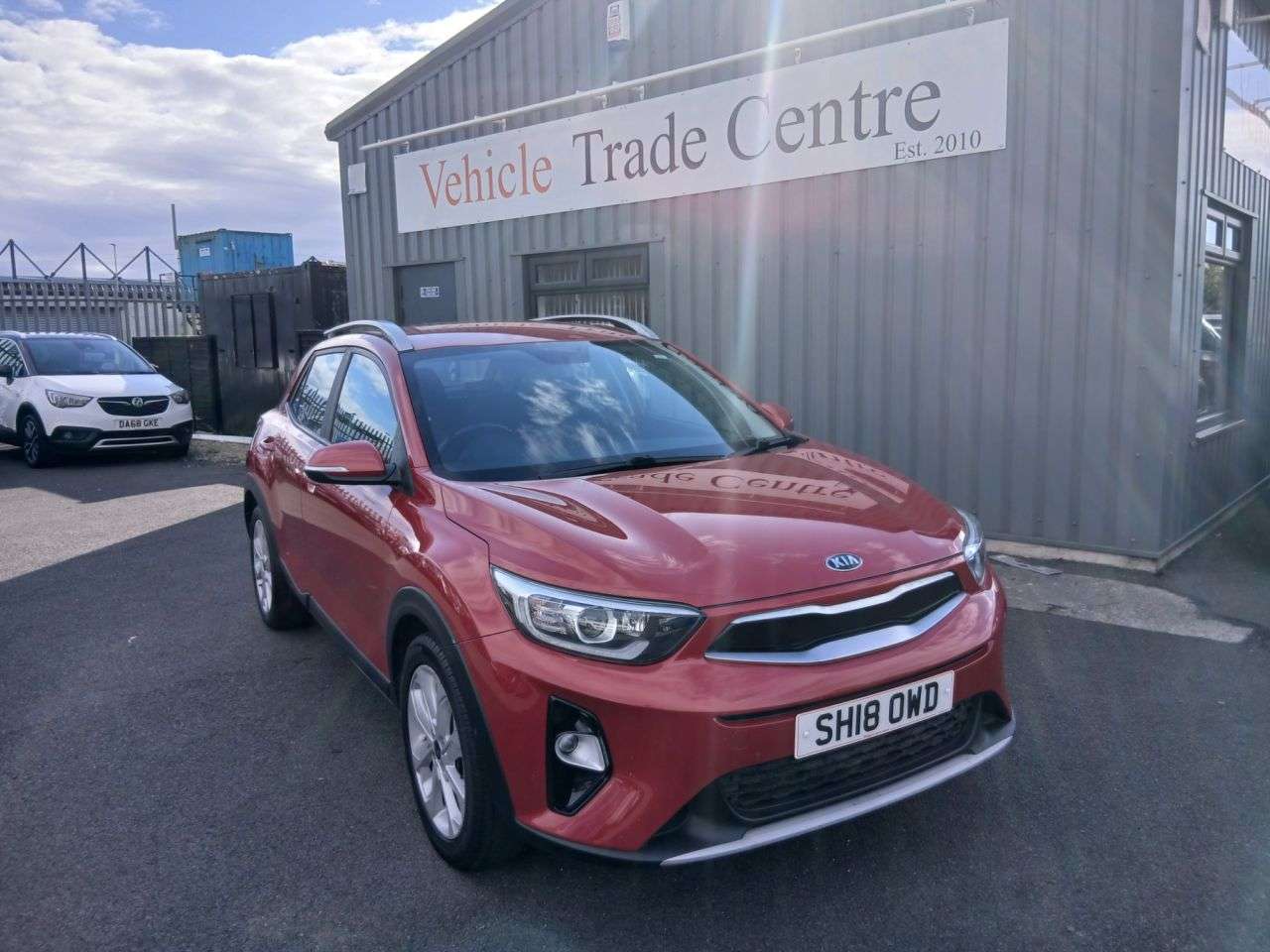 A 2018 KIA STONIC 1.0 T-GDi 2 SUV 5dr Petrol Manual Euro 6 (s/s) (118 bhp) A 2018 KIA STONIC 1.0 T-GDi 2 SUV 5dr Petrol Manual Euro 6 (s/s) (118 bhp)