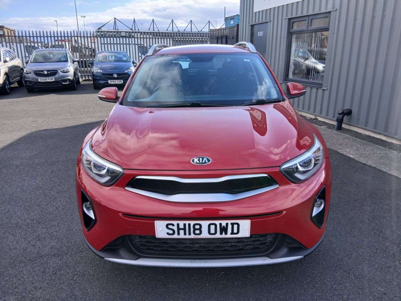 A 2018 KIA STONIC 1.0 T-GDi 2 SUV 5dr Petrol Manual Euro 6 (s/s) (118 bhp) A 2018 KIA STONIC 1.0 T-GDi 2 SUV 5dr Petrol Manual Euro 6 (s/s) (118 bhp)