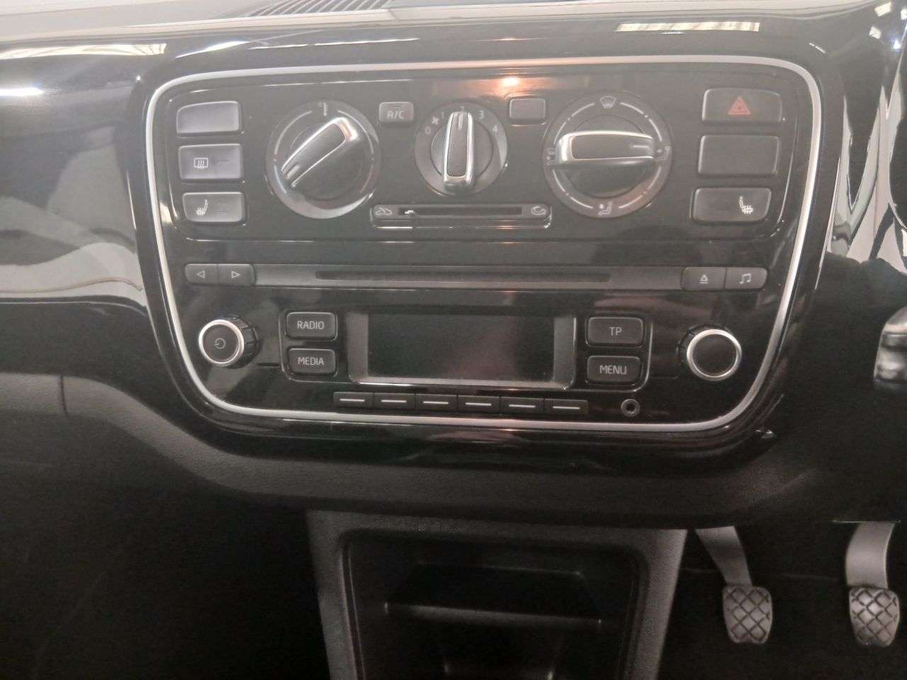 2013 VOLKSWAGEN UP! 2013 VOLKSWAGEN UP!