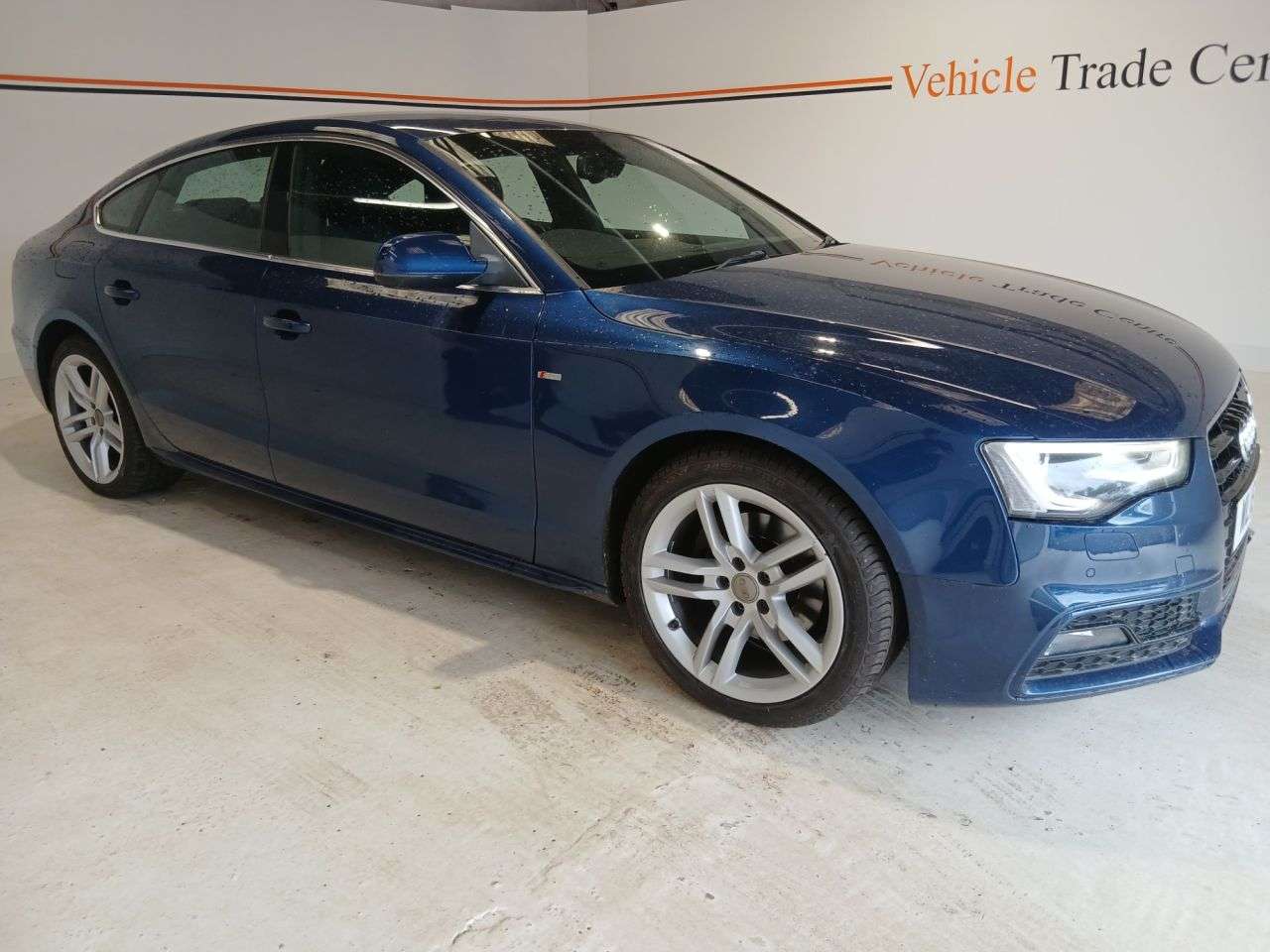 A 2016 AUDI A5 2.0 TDI S line Sportback 5dr Diesel Manual Euro 6 (s/s) (190 ps) A 2016 AUDI A5 2.0 TDI S line Sportback 5dr Diesel Manual Euro 6 (s/s) (190 ps)