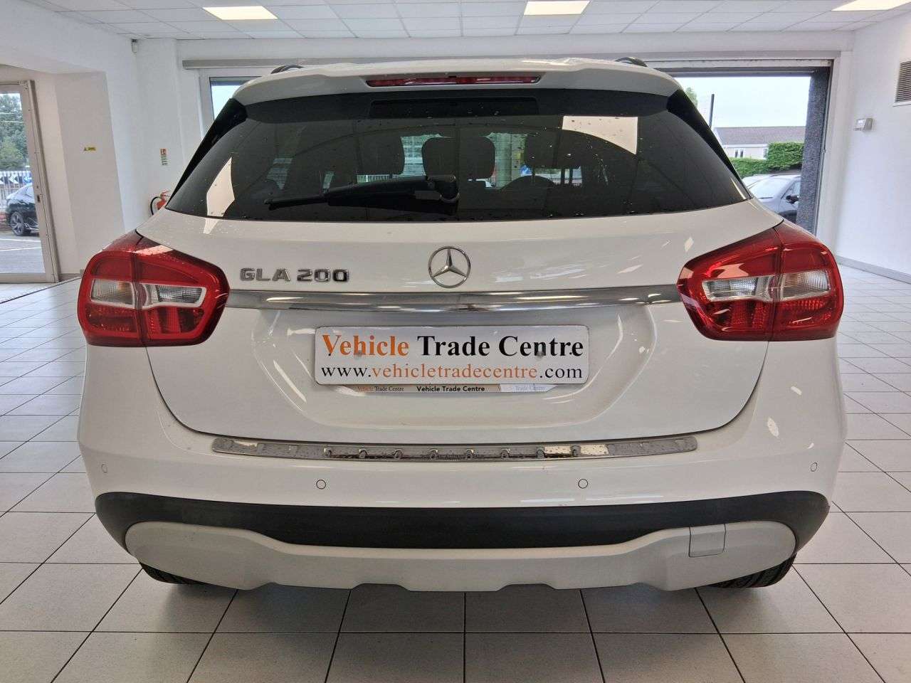 A 2018 MERCEDES-BENZ GLA 1.6 GLA200 SE (Executive) SUV 5dr Petrol Manual Euro 6 (s/s) (156 ps) A 2018 MERCEDES-BENZ GLA 1.6 GLA200 SE (Executive) SUV 5dr Petrol Manual Euro 6 (s/s) (156 ps)