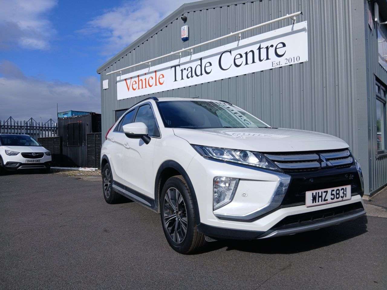 A 2019 MITSUBISHI ECLIPSE CROSS 1.5T 3 SUV 5dr Petrol Manual Euro 6 (s/s) (163 ps) A 2019 MITSUBISHI ECLIPSE CROSS 1.5T 3 SUV 5dr Petrol Manual Euro 6 (s/s) (163 ps)