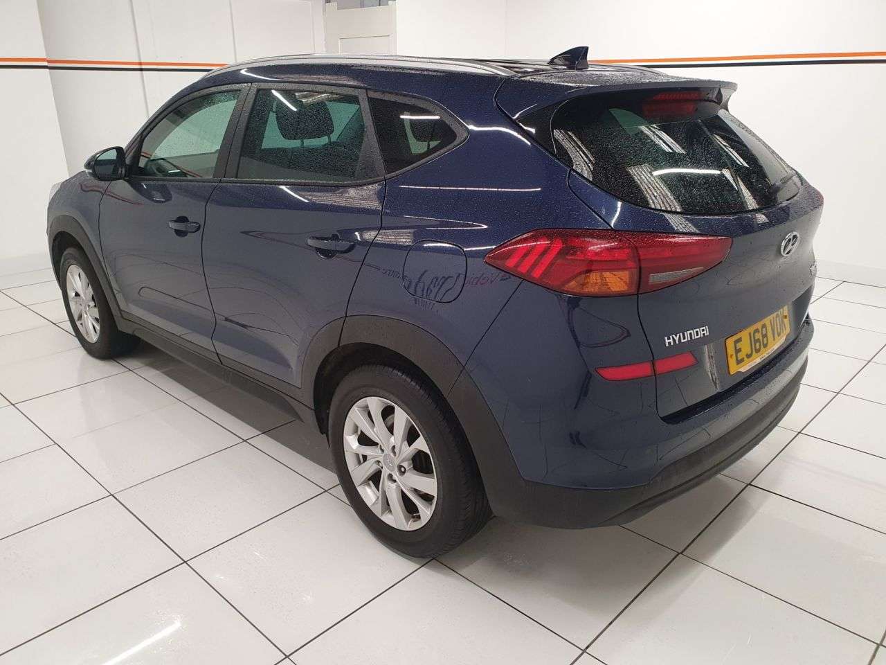 A 2018 HYUNDAI TUCSON 1.6 GDi SE Nav SUV 5dr Petrol Manual Euro 6 (s/s) (132 ps) A 2018 HYUNDAI TUCSON 1.6 GDi SE Nav SUV 5dr Petrol Manual Euro 6 (s/s) (132 ps)