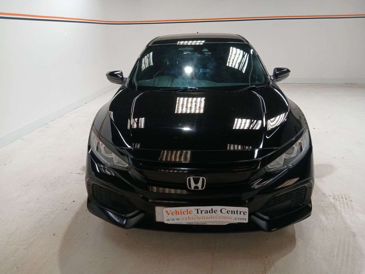 A 2018 HONDA CIVIC 1.0 VTEC Turbo SE Hatchback 5dr Petrol Manual Euro 6 (s/s) (126 ps) A 2018 HONDA CIVIC 1.0 VTEC Turbo SE Hatchback 5dr Petrol Manual Euro 6 (s/s) (126 ps)