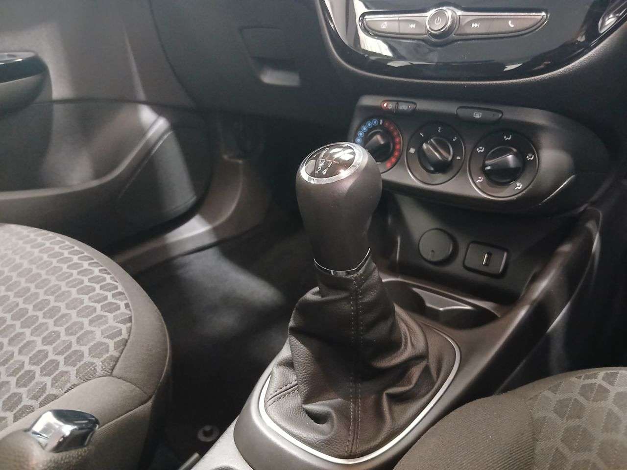 2018 VAUXHALL CORSA 2018 VAUXHALL CORSA