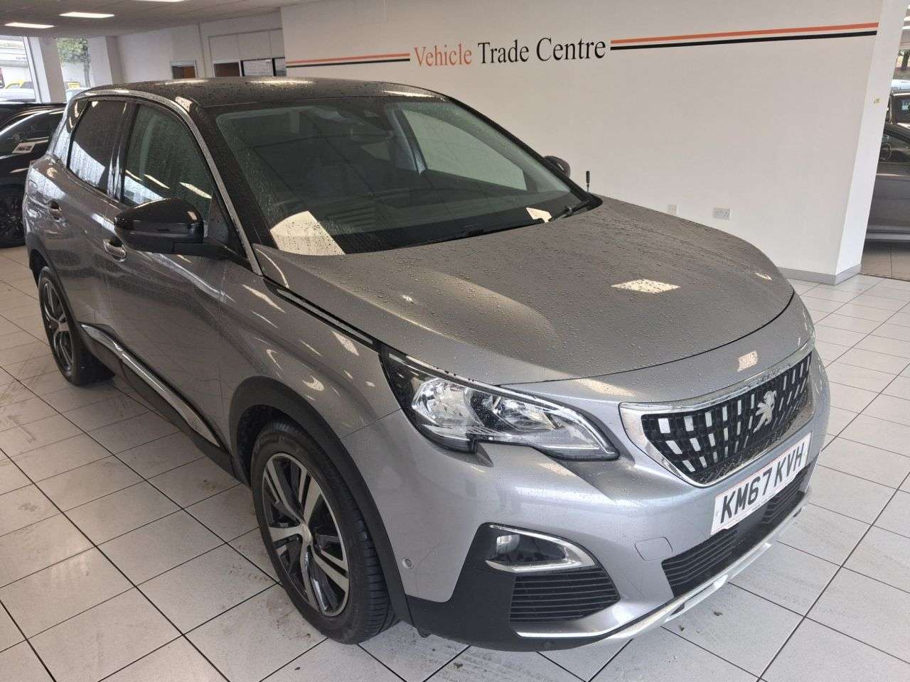 A 2017 PEUGEOT 3008 1.6 BlueHDi Allure SUV 5dr Diesel Manual Euro 6 (s/s) (120 ps) A 2017 PEUGEOT 3008 1.6 BlueHDi Allure SUV 5dr Diesel Manual Euro 6 (s/s) (120 ps)