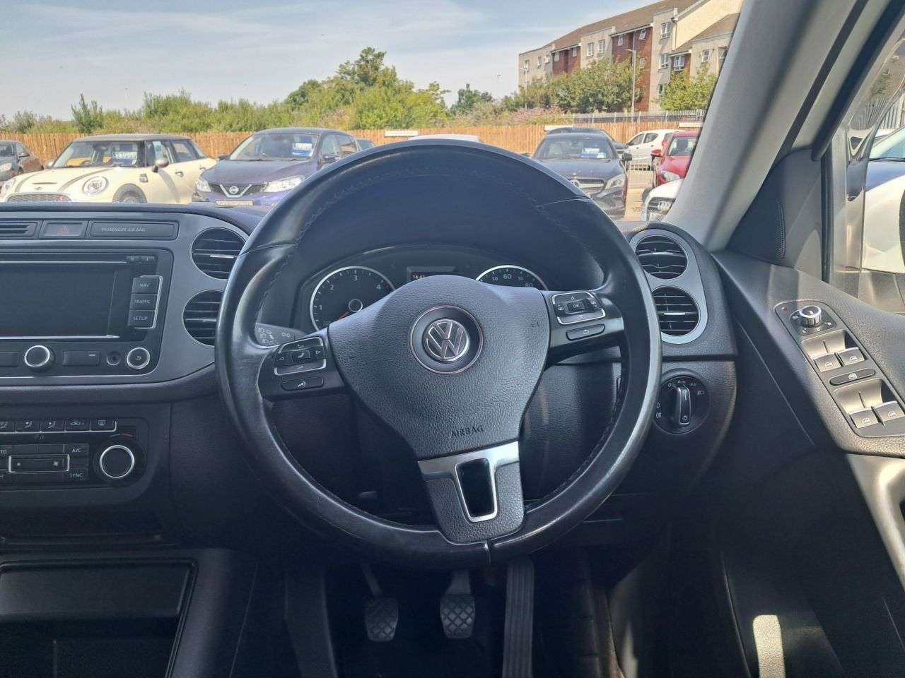 2015 VOLKSWAGEN TIGUAN 2015 VOLKSWAGEN TIGUAN