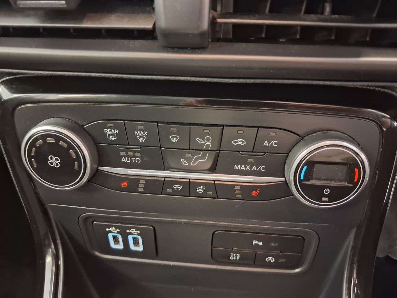2018 FORD ECOSPORT 2018 FORD ECOSPORT