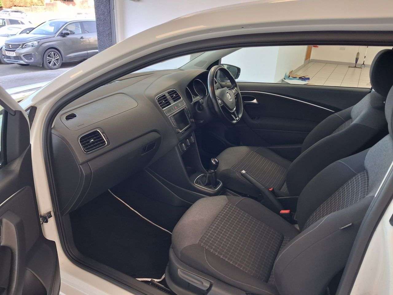 2017 VOLKSWAGEN POLO 2017 VOLKSWAGEN POLO