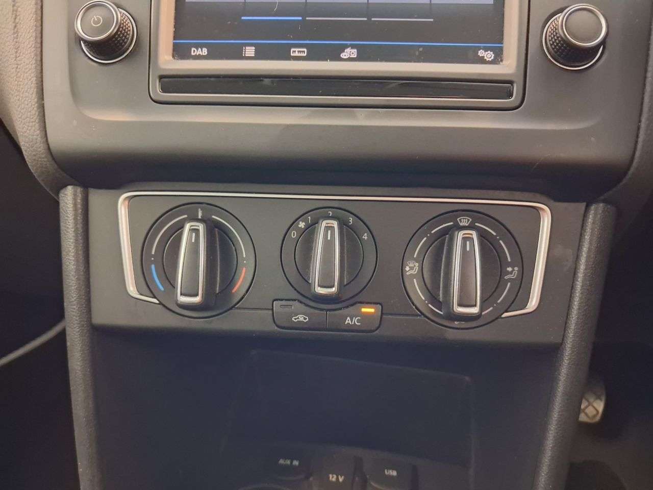 2017 VOLKSWAGEN POLO 2017 VOLKSWAGEN POLO