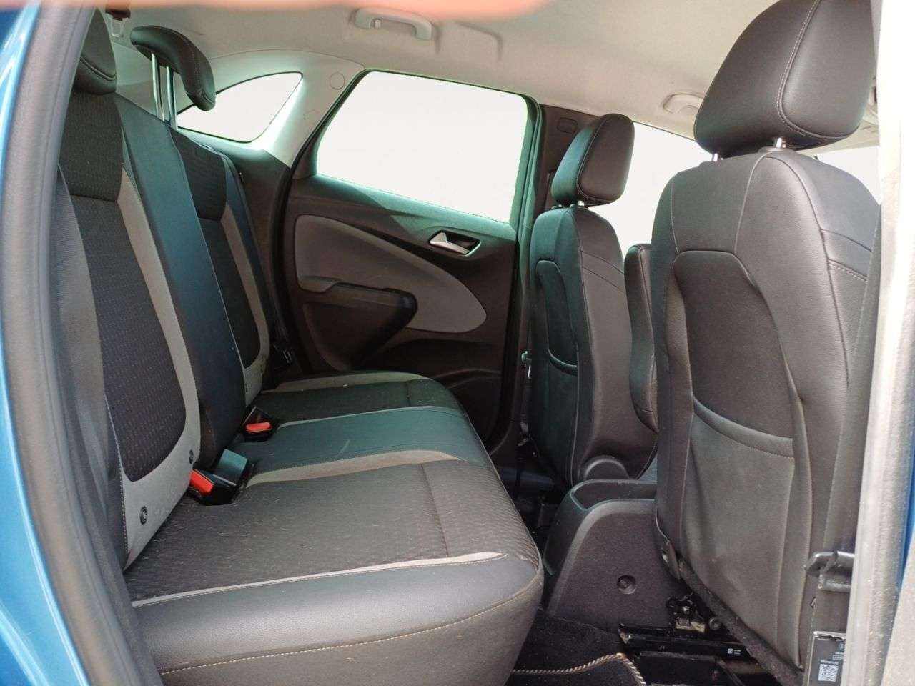 A 2020 VAUXHALL CROSSLAND X 1.2 Turbo GPF Elite Nav SUV 5dr Petrol Manual Euro 6 (s/s) (130 ps) A 2020 VAUXHALL CROSSLAND X 1.2 Turbo GPF Elite Nav SUV 5dr Petrol Manual Euro 6 (s/s) (130 ps)