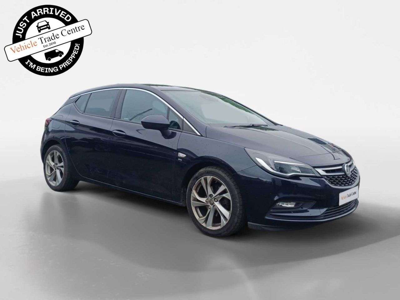 A 2018 VAUXHALL ASTRA 1.0i Turbo ecoTEC SRi Hatchback 5dr Petrol Manual Euro 6 (s/s) (105 ps) A 2018 VAUXHALL ASTRA 1.0i Turbo ecoTEC SRi Hatchback 5dr Petrol Manual Euro 6 (s/s) (105 ps)