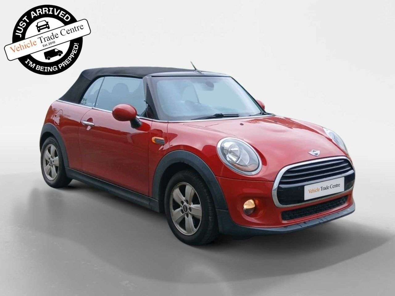A 2017 MINI CONVERTIBLE 1.5 Cooper Convertible 2dr Petrol Manual Euro 6 (s/s) (136 ps) A 2017 MINI CONVERTIBLE 1.5 Cooper Convertible 2dr Petrol Manual Euro 6 (s/s) (136 ps)