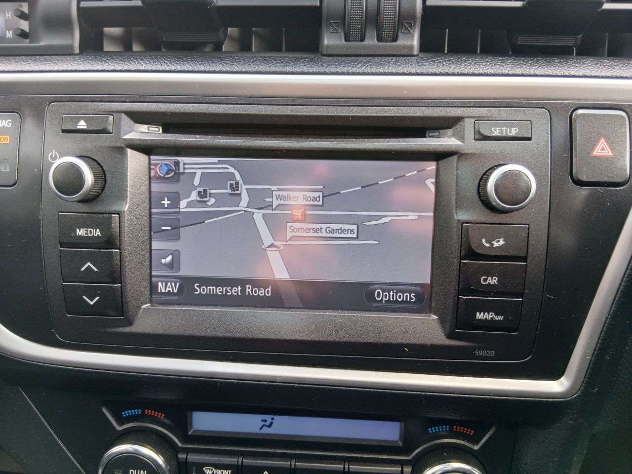 2013 TOYOTA AURIS 2013 TOYOTA AURIS