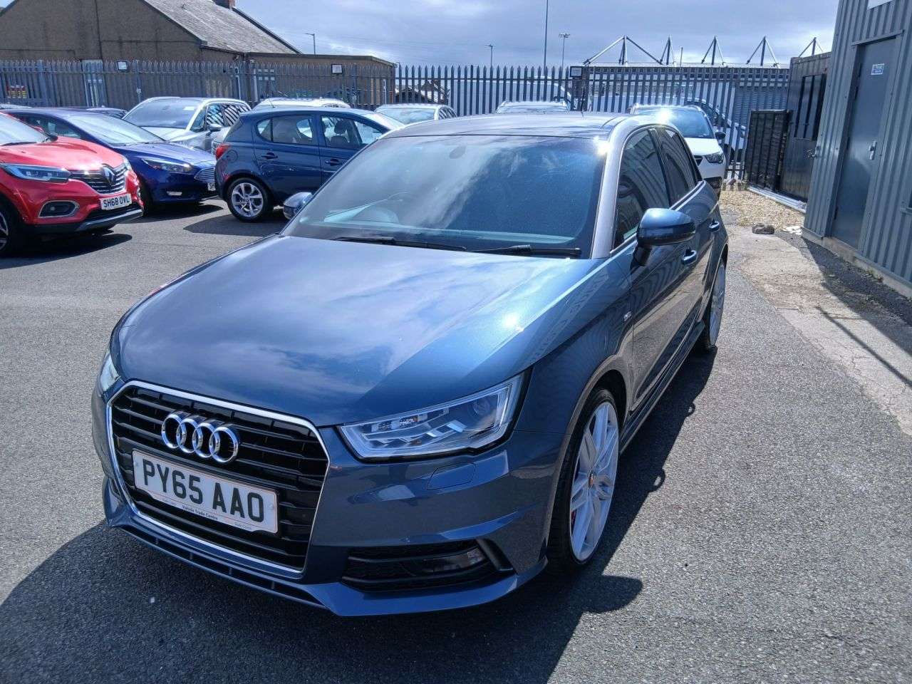 A 2015 AUDI A1 1.6 TDI S line Sportback 5dr Diesel Manual Euro 6 (s/s) (116 ps) A 2015 AUDI A1 1.6 TDI S line Sportback 5dr Diesel Manual Euro 6 (s/s) (116 ps)