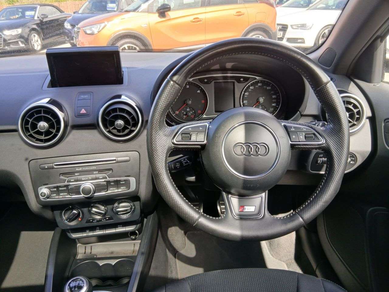 2015 AUDI A1 2015 AUDI A1