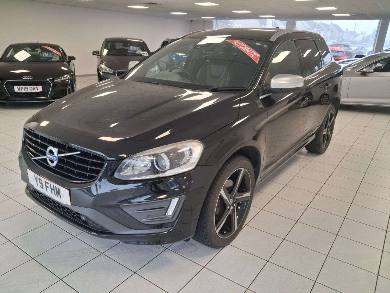 A 2015 VOLVO XC60 2.4 D5 R-Design Lux Nav SUV 5dr Diesel Auto AWD Euro 6 (s/s) (220 ps) A 2015 VOLVO XC60 2.4 D5 R-Design Lux Nav SUV 5dr Diesel Auto AWD Euro 6 (s/s) (220 ps)