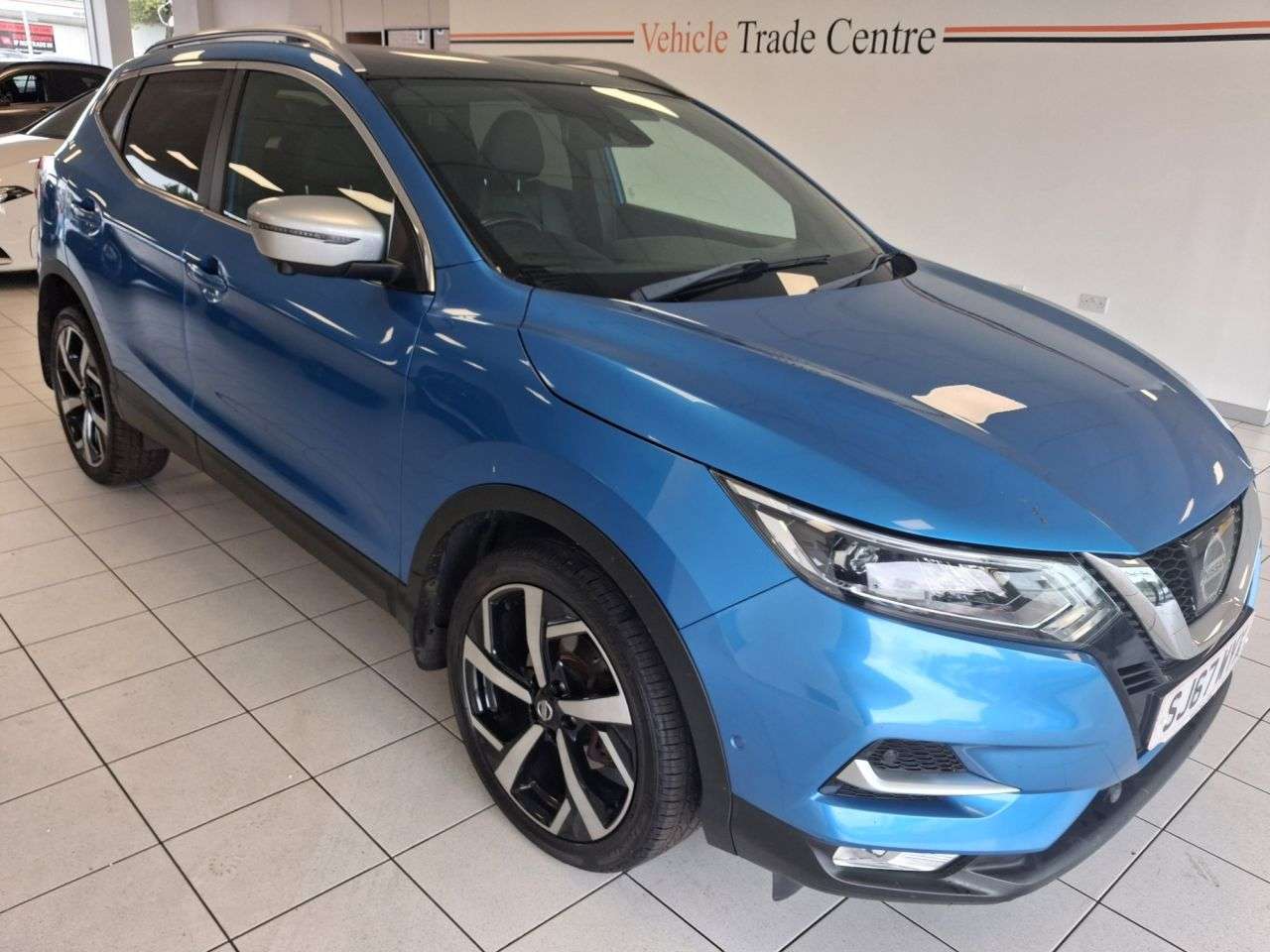 A 2017 NISSAN QASHQAI 1.5 dCi Tekna+ SUV 5dr Diesel Manual Euro 6 (s/s) (110 ps) A 2017 NISSAN QASHQAI 1.5 dCi Tekna+ SUV 5dr Diesel Manual Euro 6 (s/s) (110 ps)