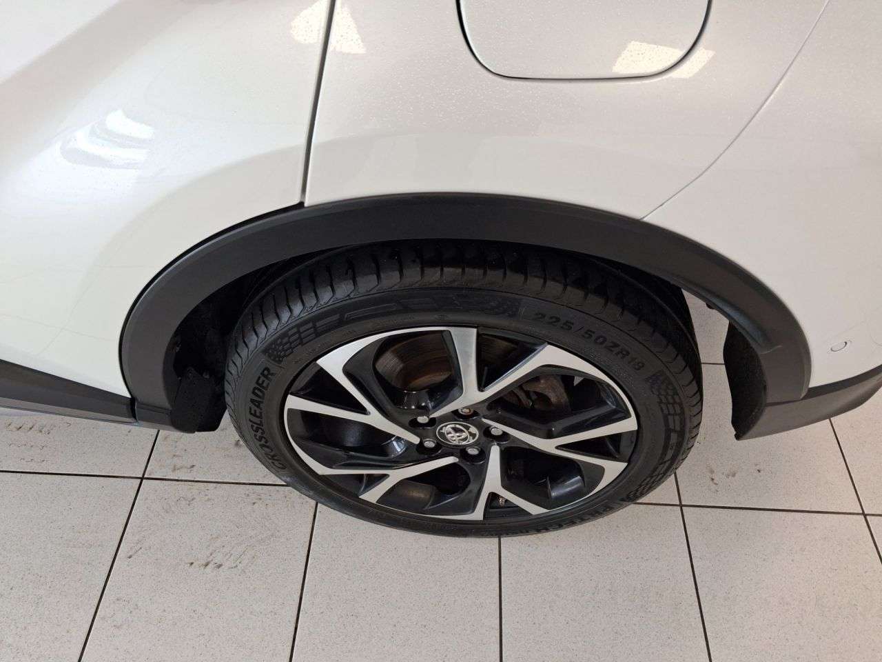 2018 TOYOTA C-HR 2018 TOYOTA C-HR