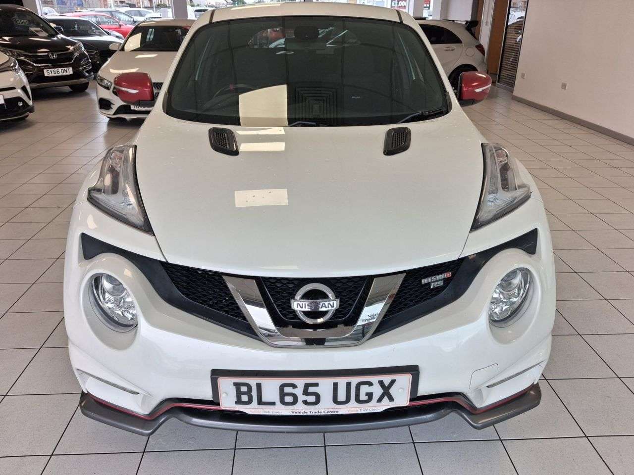 A 2015 NISSAN JUKE 1.6 DIG-T Nismo RS SUV 5dr Petrol XTRON 4WD Euro 6 (214 ps) A 2015 NISSAN JUKE 1.6 DIG-T Nismo RS SUV 5dr Petrol XTRON 4WD Euro 6 (214 ps)