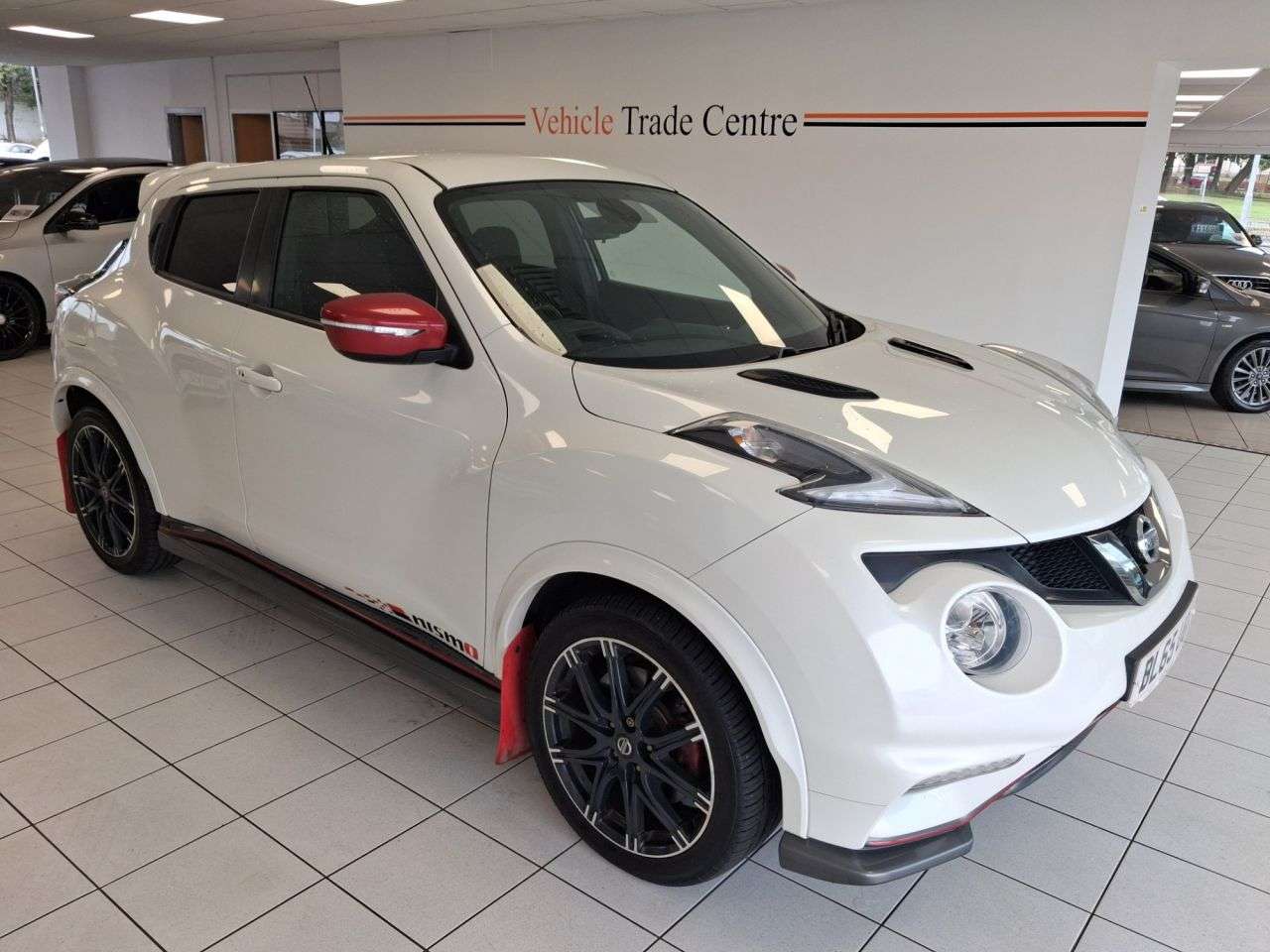 A 2015 NISSAN JUKE 1.6 DIG-T Nismo RS SUV 5dr Petrol XTRON 4WD Euro 6 (214 ps) A 2015 NISSAN JUKE 1.6 DIG-T Nismo RS SUV 5dr Petrol XTRON 4WD Euro 6 (214 ps)