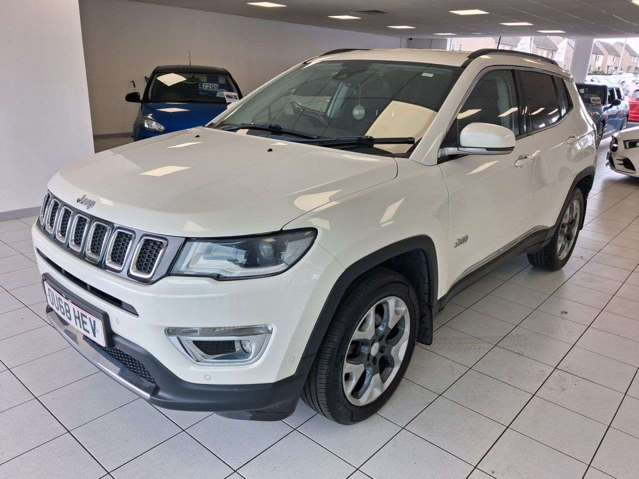 A 2018 JEEP COMPASS 1.4T MultiAirII Limited SUV 5dr Petrol Manual Euro 6 (s/s) (140 ps) A 2018 JEEP COMPASS 1.4T MultiAirII Limited SUV 5dr Petrol Manual Euro 6 (s/s) (140 ps)