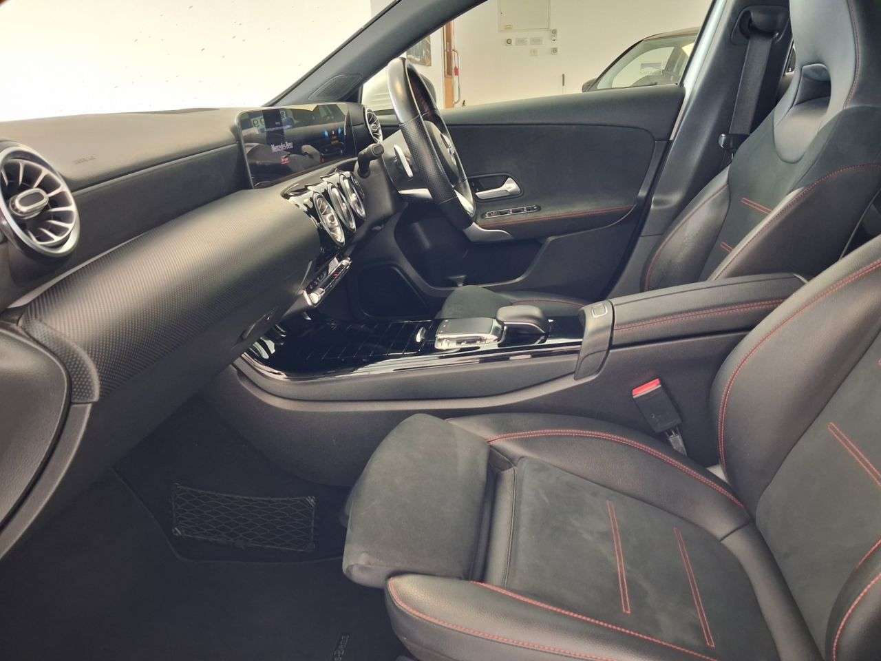 2019 MERCEDES-BENZ A CLASS 2019 MERCEDES-BENZ A CLASS