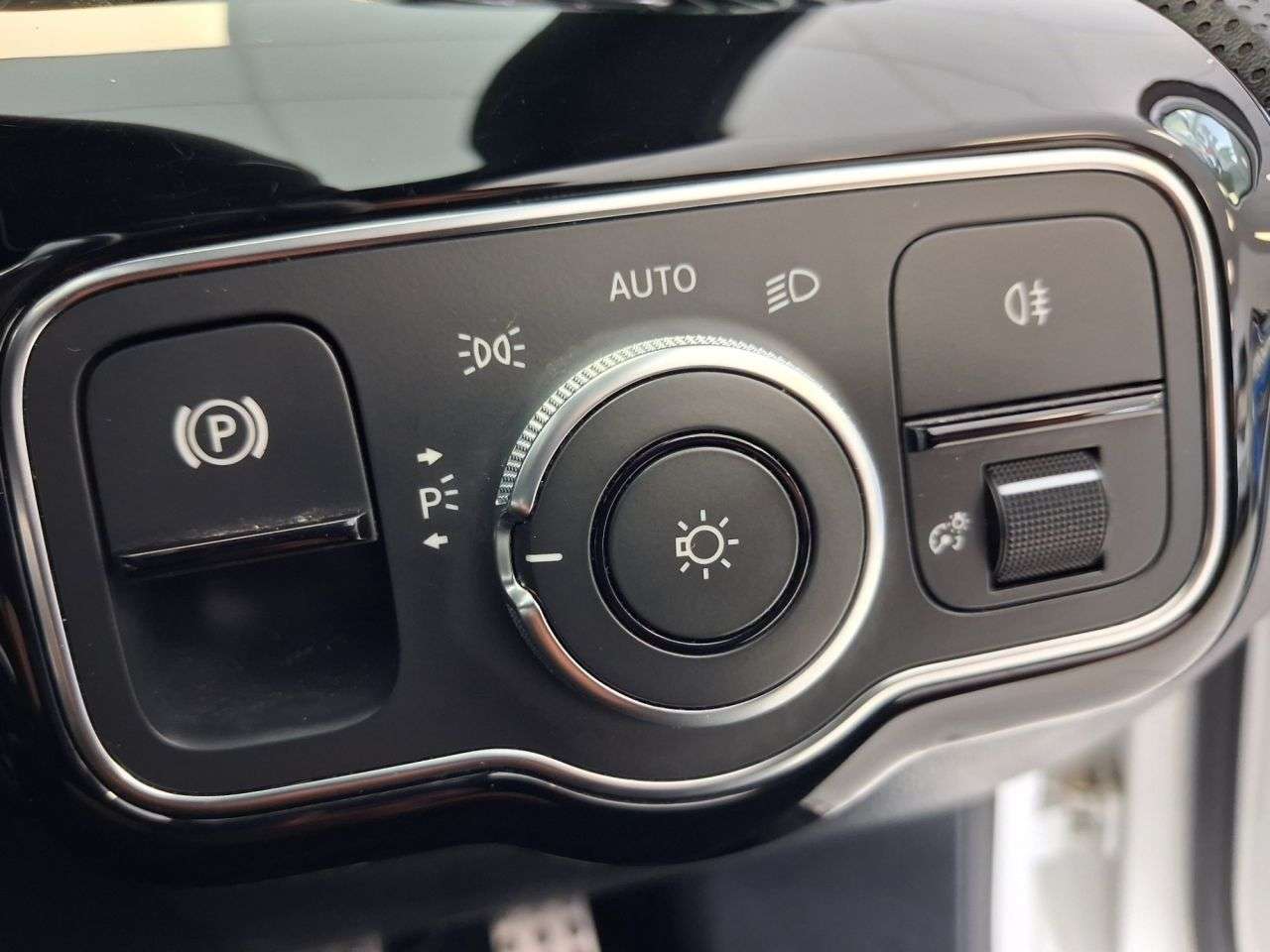 2019 MERCEDES-BENZ A CLASS 2019 MERCEDES-BENZ A CLASS