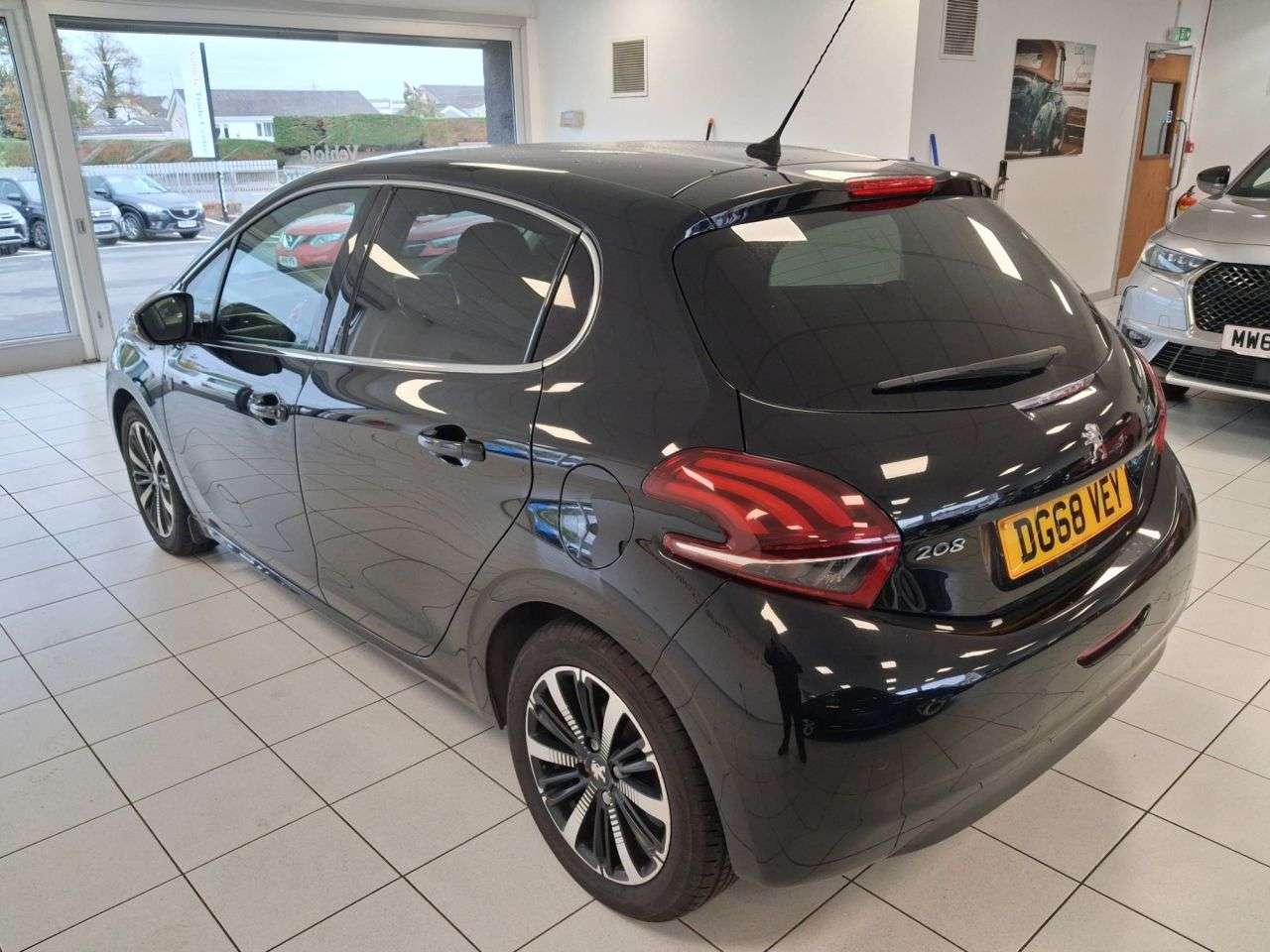 2018 PEUGEOT 208 2018 PEUGEOT 208