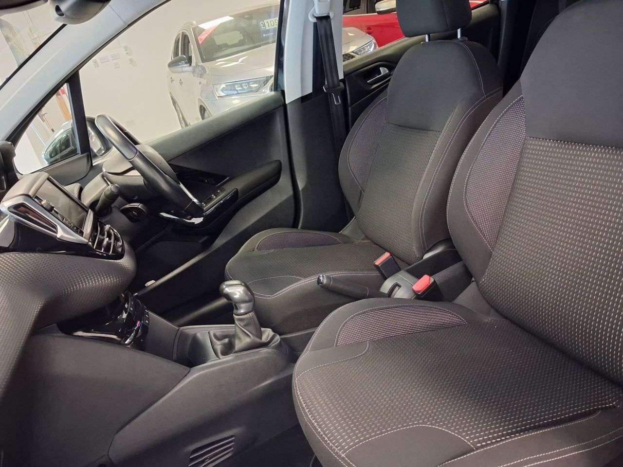 2018 PEUGEOT 208 2018 PEUGEOT 208