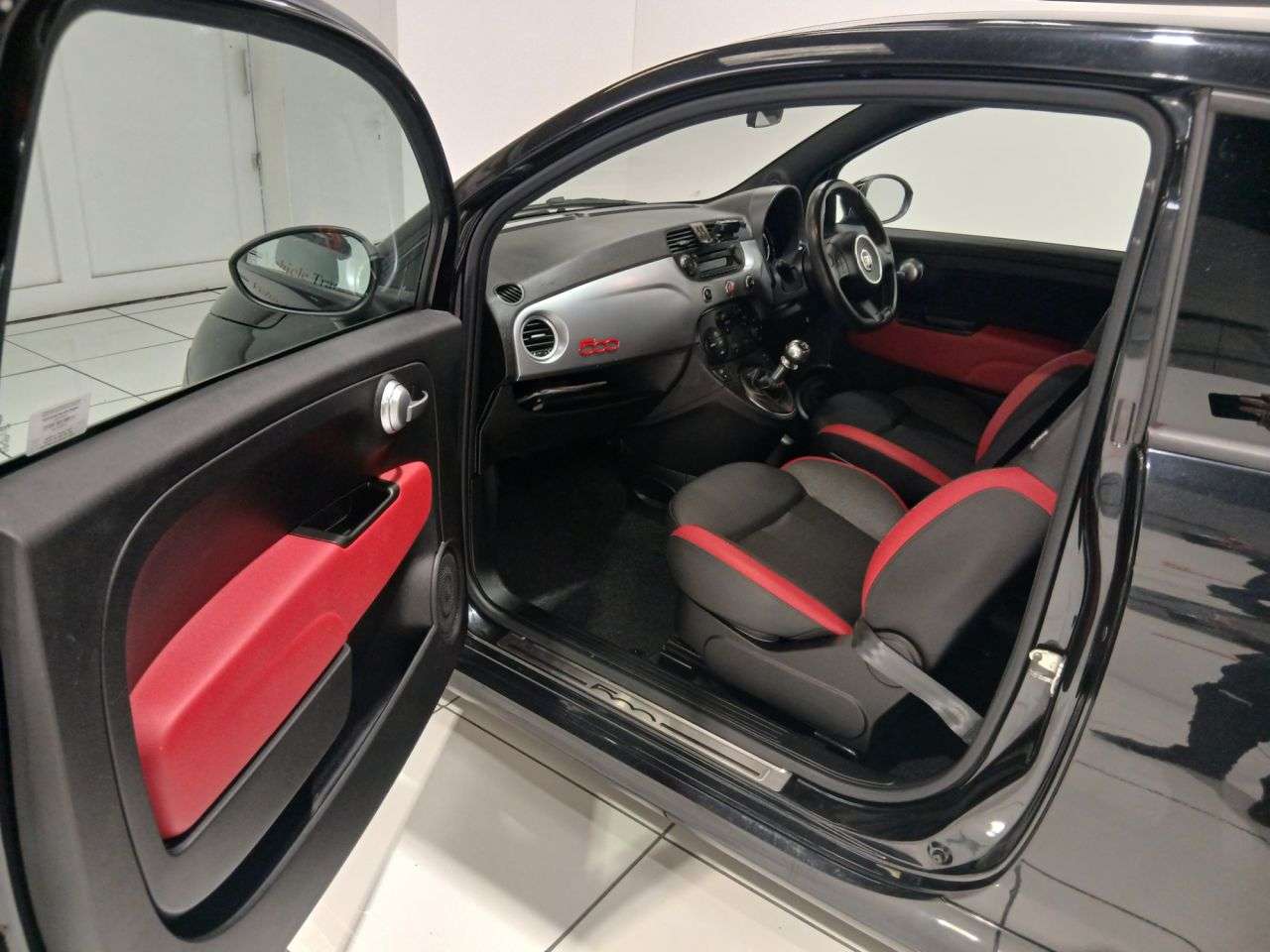 2015 FIAT 500 2015 FIAT 500