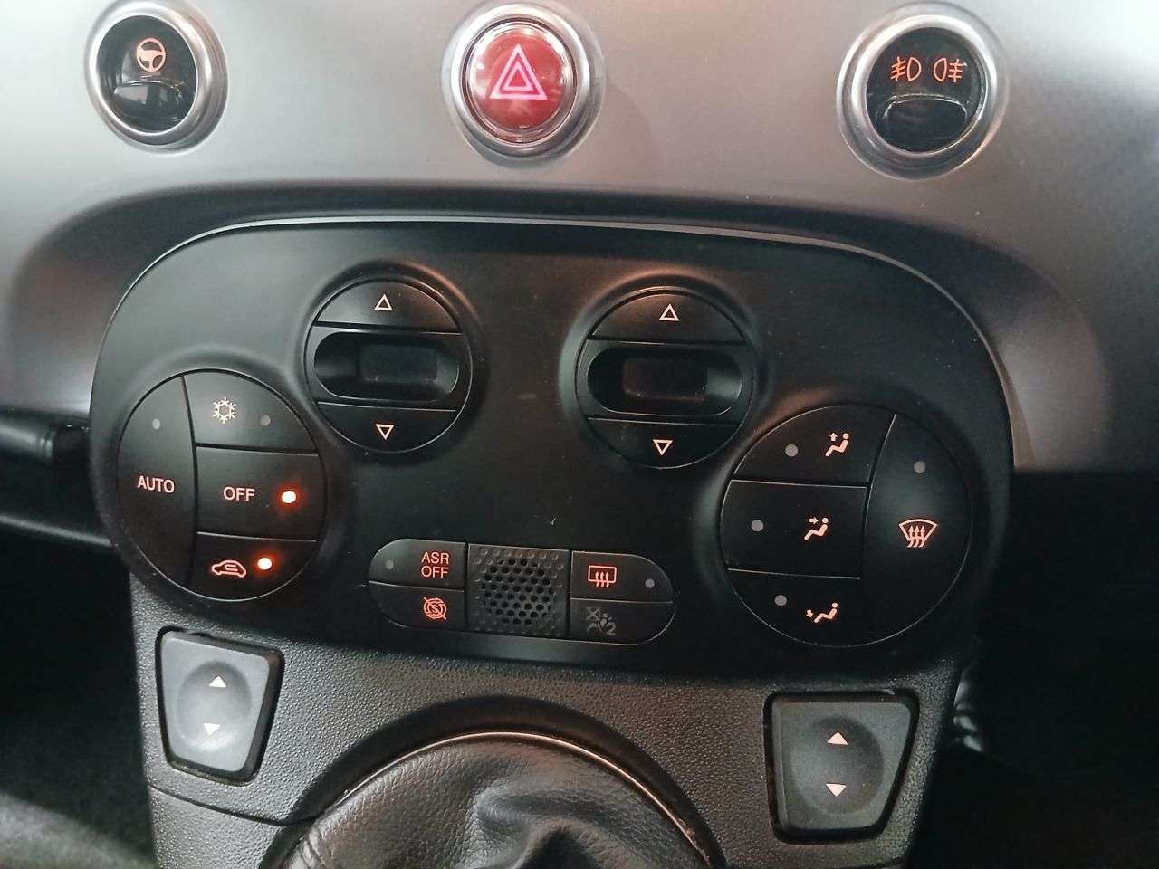 2015 FIAT 500 2015 FIAT 500