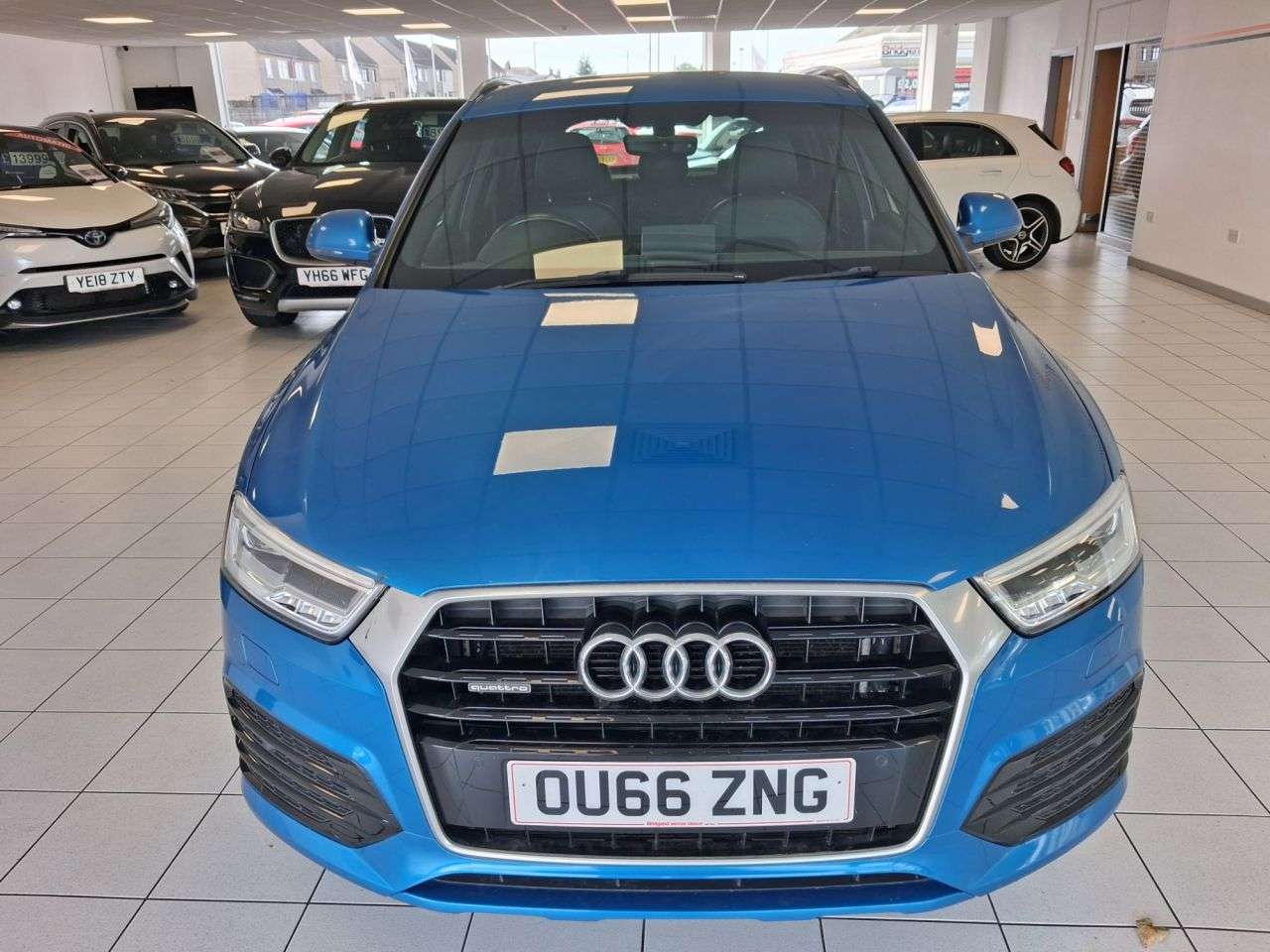 A 2016 AUDI Q3 2.0 TDI S line SUV 5dr Diesel Manual quattro Euro 6 (s/s) (Nav) (150 ps) A 2016 AUDI Q3 2.0 TDI S line SUV 5dr Diesel Manual quattro Euro 6 (s/s) (Nav) (150 ps)