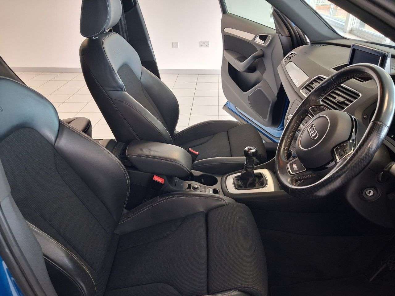 2016 AUDI Q3 2016 AUDI Q3