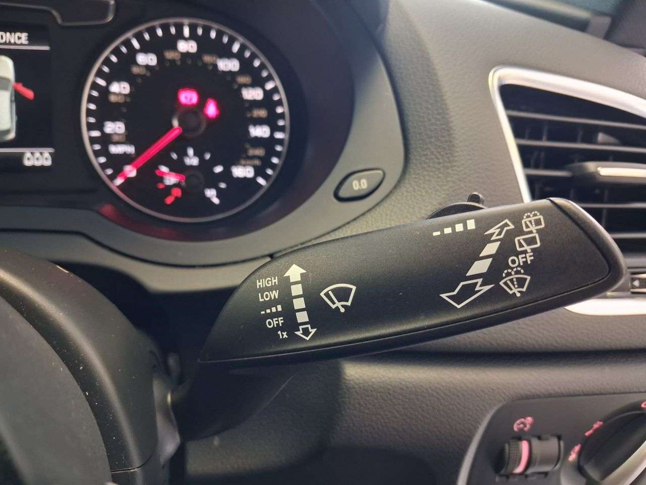 2016 AUDI Q3 2016 AUDI Q3